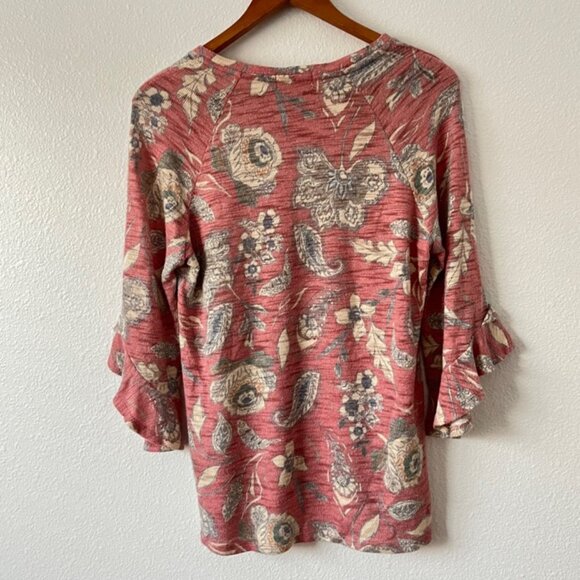 Studio JPR Floral Detail Blouse SZ XL Flounce Sleeve Semi sheer - Picture 4 of 5